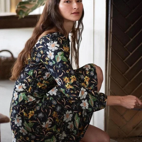 $428 Den Guinevere Silk Viscose Maxi Dress is available for purchase on au  PAY Market - Imported Goods Online Store Co.Ltd. | au PAY Market - Online  Shopping Site